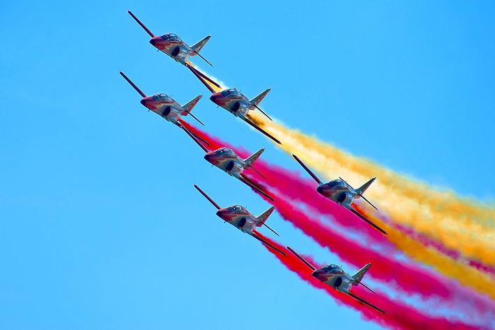 Ms de 150.000 personas disfrutan del espectculo ofrecido en el XVII Festival Areo Internacional Ciudad de Motril 